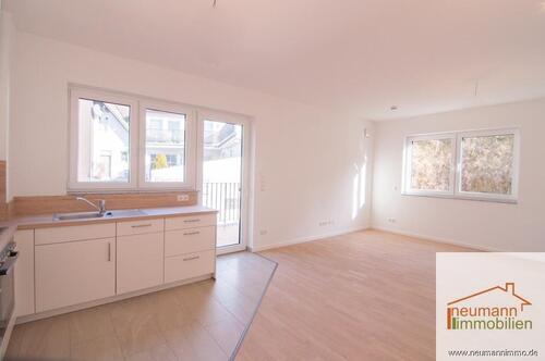 Foto - Im Herzen von Waldbreitbach! Wohnung mit integrierter Küche und tollem Ausblick! Seniorengerecht.