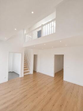 Foto - Maisonette-Wohnung mit Balkon und Fahrstuhl 