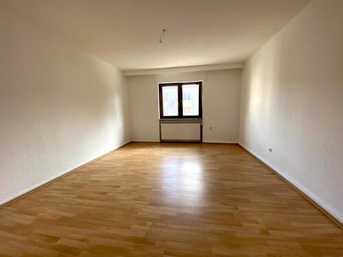 Foto - Helle 2ZKB in Saarbrücken-Burbach