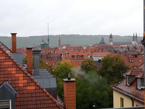 Foto - 1 Zimmer Dachgeschoßwohnung zur Miete in Würzburg