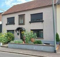 Einfamilienhaus in Hüttersdorf - 135.000,00&nbsp;EUR Kaufpreis, ca.&nbsp; 175,00&nbsp;m&sup2; in Schmelz (PLZ: 66839)