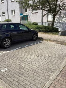 Foto - Außenstellplätze direkt vor unserer Wohnanlage zu vermieten