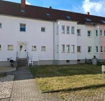 Sonnendurchflutete EG-Wohnung zu vermieten - Borna