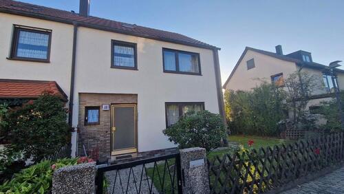 Foto - 7 Zimmer Einfamilienhaus zum Kaufen in Nürnberg