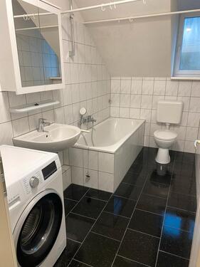 Foto - Gemütliche möblierte DG Wohnung am Luisenviertel