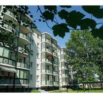 Sanierte 3 Raum Wohnung mit Dusche und Balkon mit tollem Ausblick! - Salzwedel