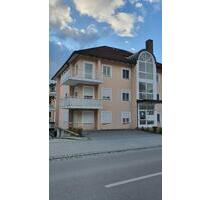 Gepflegte 1-Zimmer-Wohnung in Geisenhausen mit EBK und Balkon