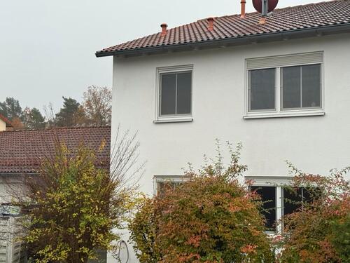 Foto - Doppelhaushälfte in Bamberg. - 1.800,00 EUR Kaltmiete,