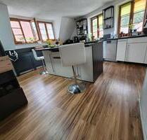 Große Wohnung zum Kauf - 339.000,00&nbsp;EUR Kaufpreis, ca.&nbsp; 120,00&nbsp;m&sup2; in Blaubeuren (PLZ: 89143)