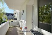 Foto - KREFELD-CITY: MODERNE 3-ZIMMERWOHNUNG MIT 2 BALKONEN & KÜCHE + NEUEM BADEZIMMER & GÄSTE-WC