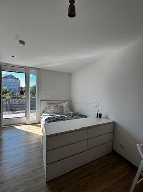 Foto - Helle 1-Zimmer-Wohnung mit Südbalkon in Dresden Südvorstadt