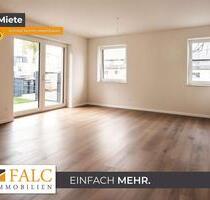 Erstbezug! Wunderschöne Erdgeschosswohnung nach modernsten Standards mit eigenem Garten! - Halle