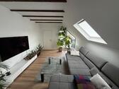 Foto - Sanierte Dachgeschosswohnung mit Loggia in Rheinnähe (Köln-Ensen)