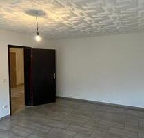 Große Wohnung in Rehlingen zu vermieten - Rehlingen-Siersburg