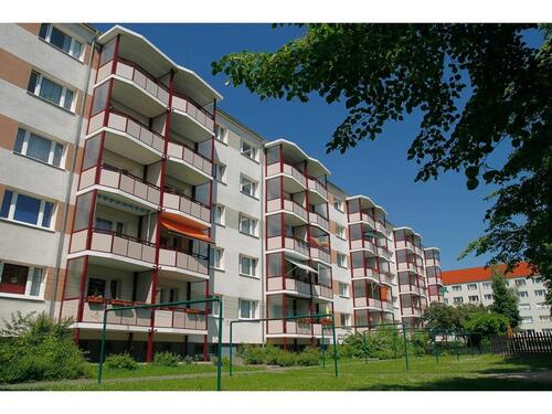 Foto - Komplett sanierte 2 Raum Wohnung mit Balkon!