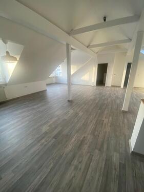 Foto - Dachgeschosswohnung frisch renoviert in Frankenthal