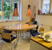 Helles Atelier im beliebten Lehenviertel - All-in-Miete - Stuttgart Helles Atelier im beliebten Lehenviertel - All-in-Miete - Stuttgart