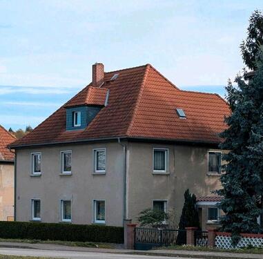 Foto - Zweifamilienhaus 180m², Keller, Garage,Dachboden,Garten, 950 m²