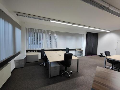 Foto - Großes Büro in produktiver Umgebung mit Glasfaser-Internet MwSt.