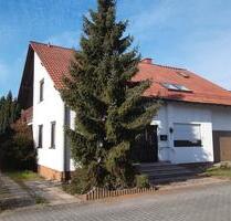 2-Familienwohnhaus mit viel Platz (250 qm), Garten und Terrassen - Babenhausen