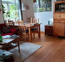 2,5 Zimmer zur Zwischenmiete Dez. bis März WG oder Paare - Kiel Elmschenhagen