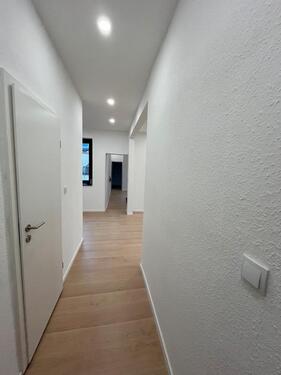 Foto - Kernsanierte 3 Zimmer Wohnung in BremenWalle zu vermieten