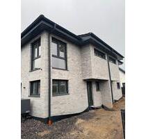 Moderne Doppelhaushälfte mit Garten in Olfen