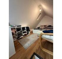 Liebevoll saniertes 1,5 ZKB Loft im alten Ortskern von Wolfshausen - Weimar (Lahn)