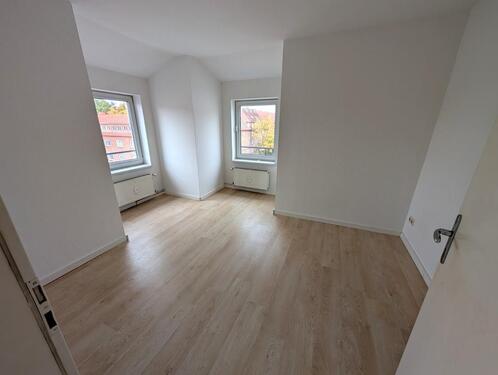 Foto - Helles 3-Zimmer-Wohnung mit Küche in Schwerin (52,86 m²)