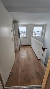 Foto - 4- Raum Wohnung - 700,00&nbsp;EUR Kaltmiete, ca.&nbsp; 100,00&nbsp;m&sup2;