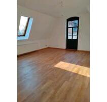 3 Raum Wohnung Top Lage mit großem Balkon - Dresden Leuben