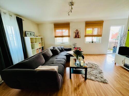 Foto - Schöne 2-Zimmer-Wohnung vollmöbliert zur Untervermietung