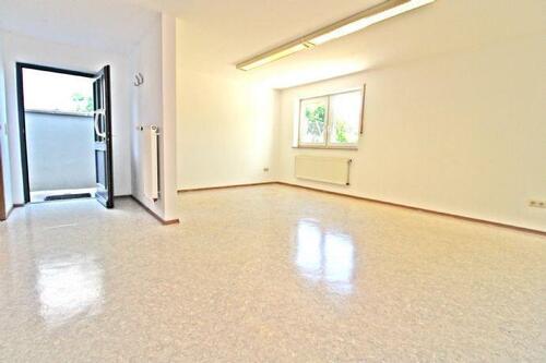 Foto - Geräumiges Büro Praxis in repräsentativer Lage von Kassel-Jungfernkopf