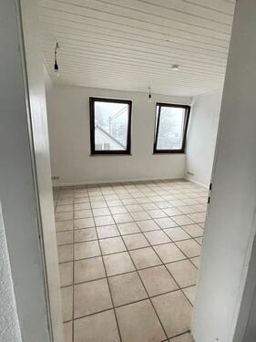 Foto - Dachgeschoßwohnung in Rengsdorf zur Miete