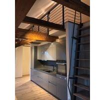Hochwertige, energieeffiziente 2-Zimmer-Dachgeschoss-Whg. (79 m²) - Hohenberg an der Eger