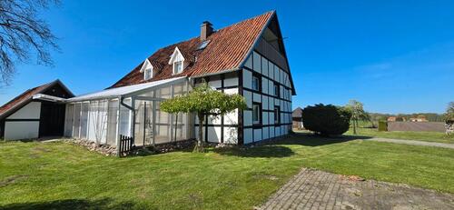 Foto - Ferienhaus, Einfamilienhaus, Fachwerkhaus, Ländliches Anwesen