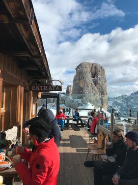 Foto - 6 beds at Cinque TorriCortina for 2 nights during Olympics