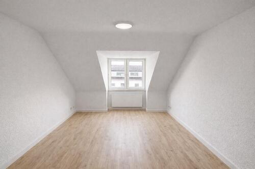 Foto - 3 Zimmer Dachgeschoßwohnung zum Kaufen in Frechen