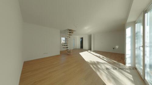 Foto - Hünfeld-Oberrombach: Sofort bezugsfrei: Neubau-KfW 55 Dachgeschosswohnung mit verstecktem Raumwunder