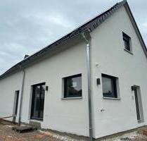 Moderner Bungalow (Erstbezug 3 Zimmer) - Wassertrüdingen