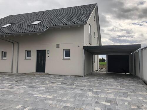 Foto - Doppelhaus-Hälfte im Neubaugebiet von Wiesentheid zu vermieten