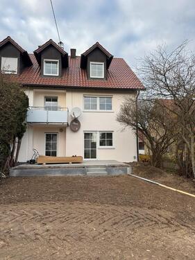 Foto - Renovierte 120 m² Wohnung in ruhiger Lage