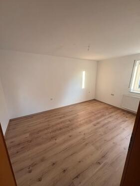 Foto - 6 Zimmer Etagenwohnung in Ellzee