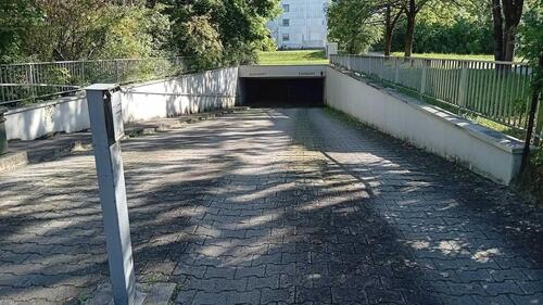 Foto - Garage zu vermieten – Feldmoching (Jakob-Sturm-Weg)