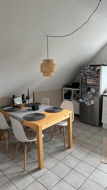 Foto - 1 Zimmer Dachgeschoßwohnung zur Miete in Griesheim