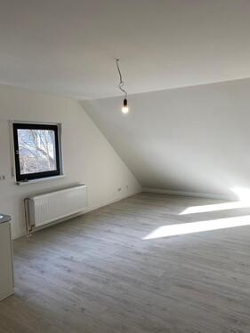 Foto - 1 Zimmer Dachgeschoßwohnung in Köln