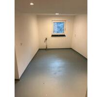 Souterrain Hobbyraum Appartment mit neuem Bad und Küche - Düsseldorf Stadtbezirk 2