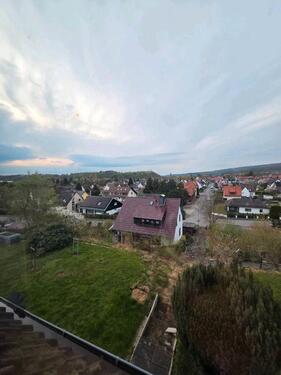 Foto - Helle 3-Zimmer-Wohnung mit Balkon, Garten & Schlossblick