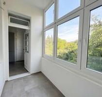 Mit Wintergarten! 2,5-Raum-Wohnung inklusive Einbauküche - Leipzig Südost