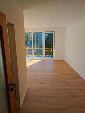 Foto - Schöne 2-Zimmerwohnung mit Balkon und Kfz.-Stellplatz